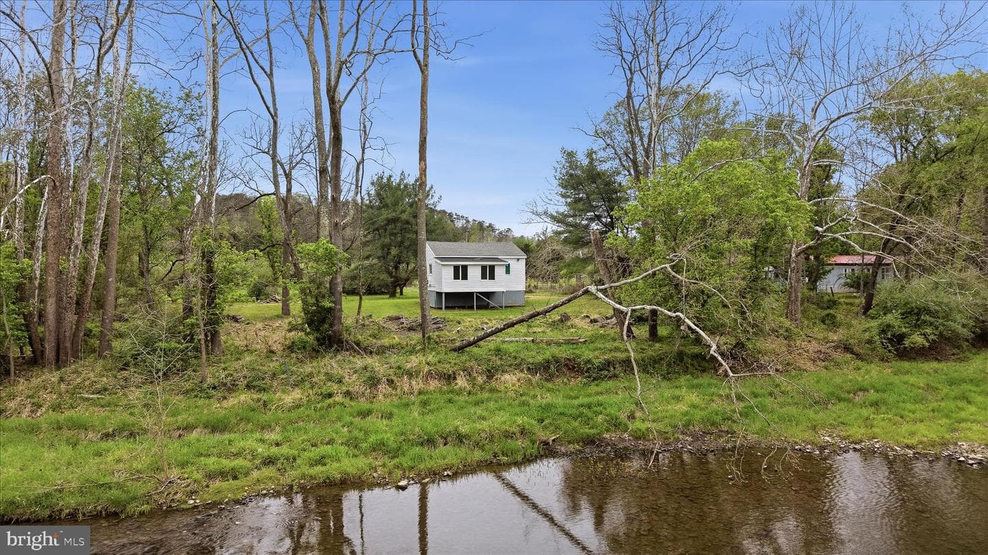 216 Cedar River Ln photo 1