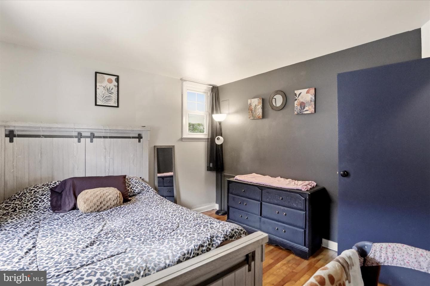 189 N High Street photo 15