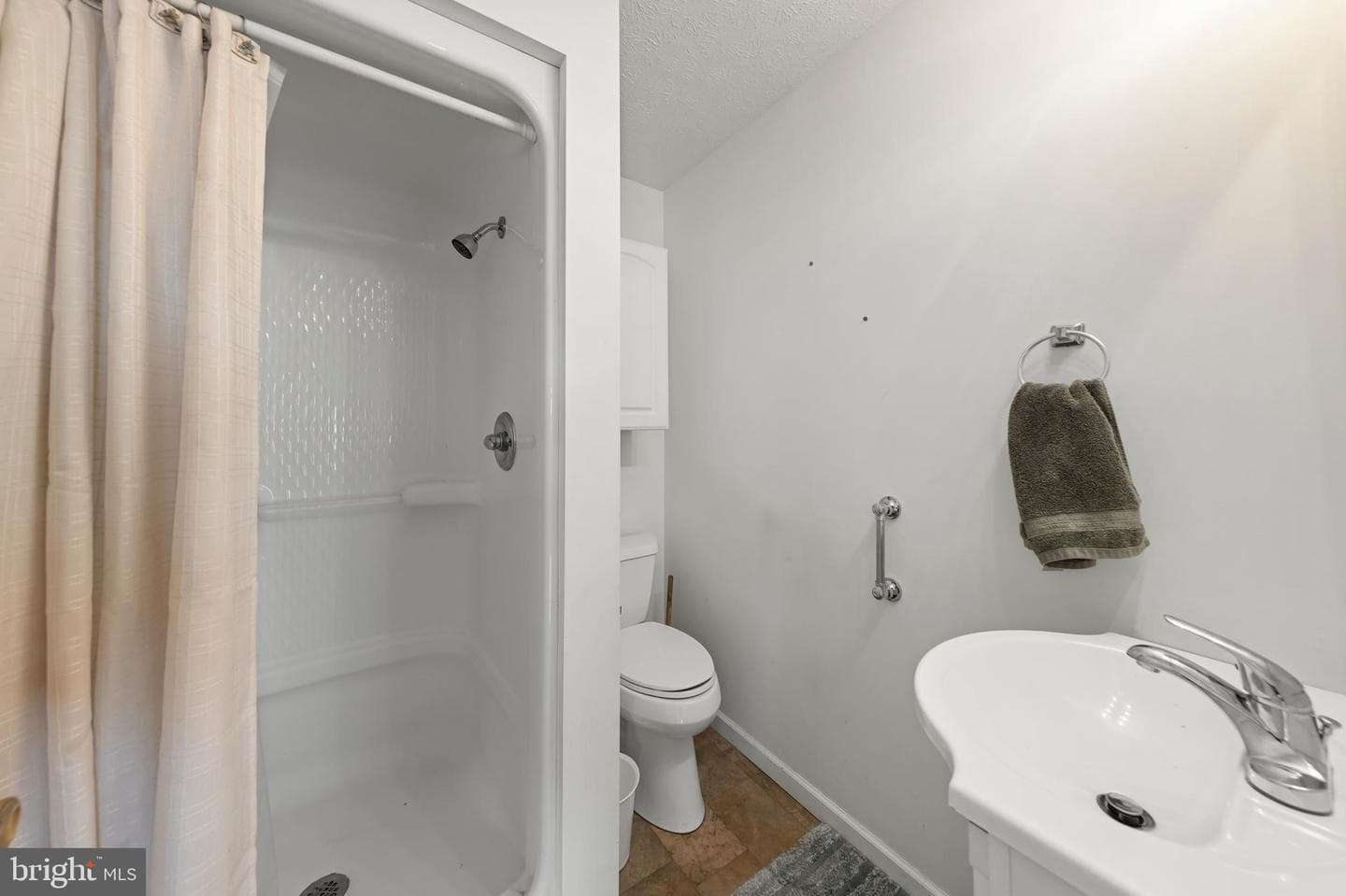 106 Waterview Dr photo 40