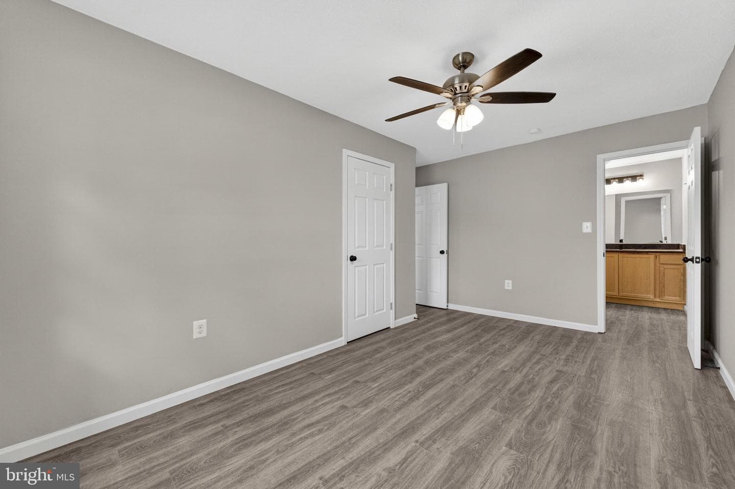 83 Autumn Lane photo 19