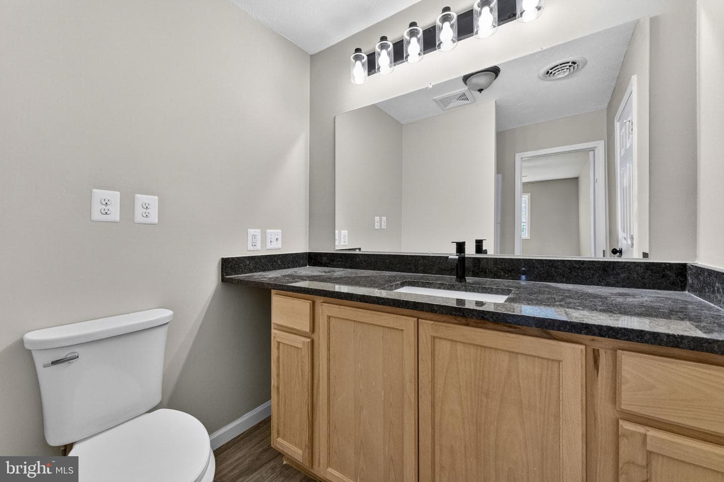 83 Autumn Lane photo 20