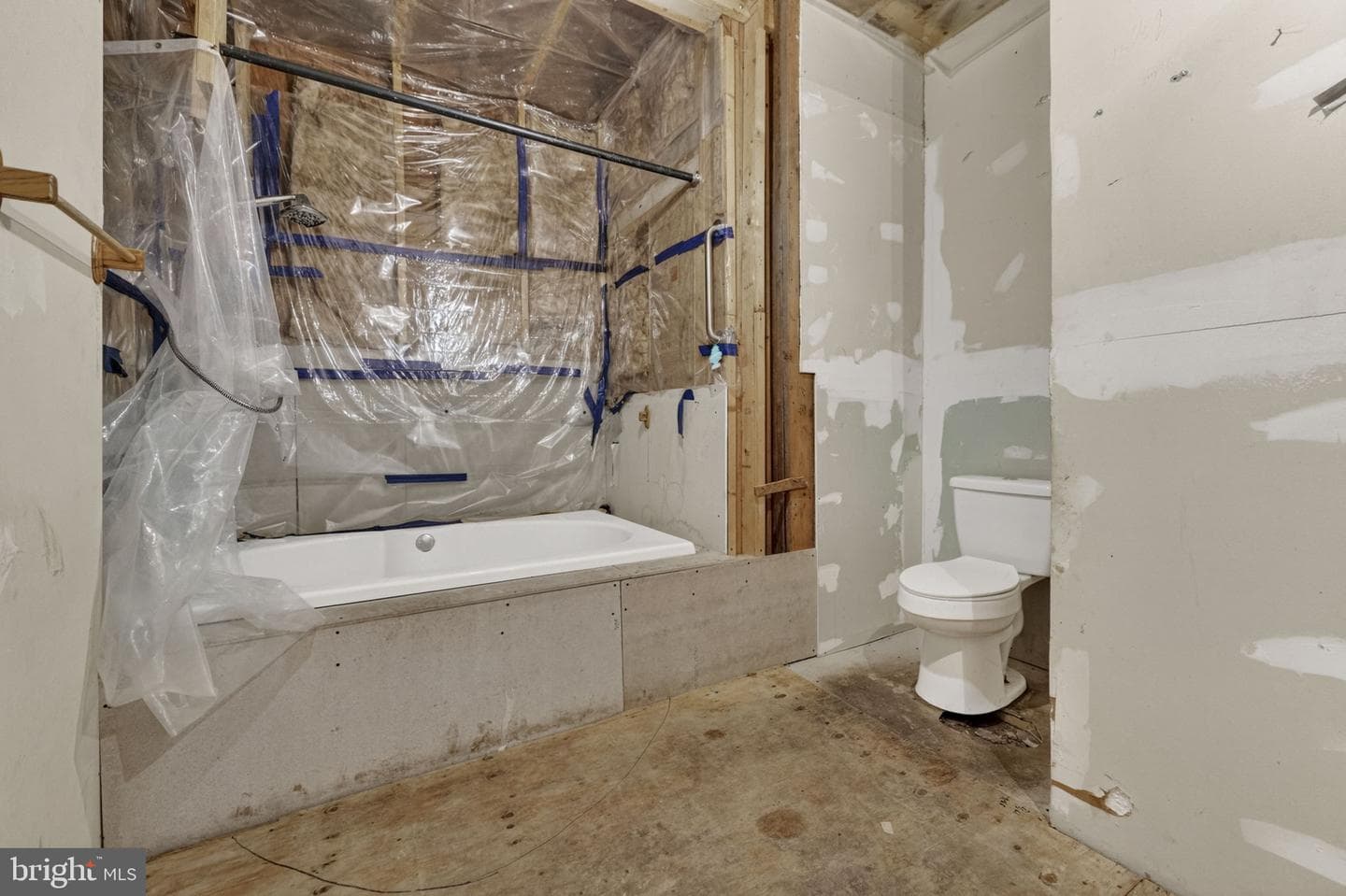 83 Autumn Lane photo 34