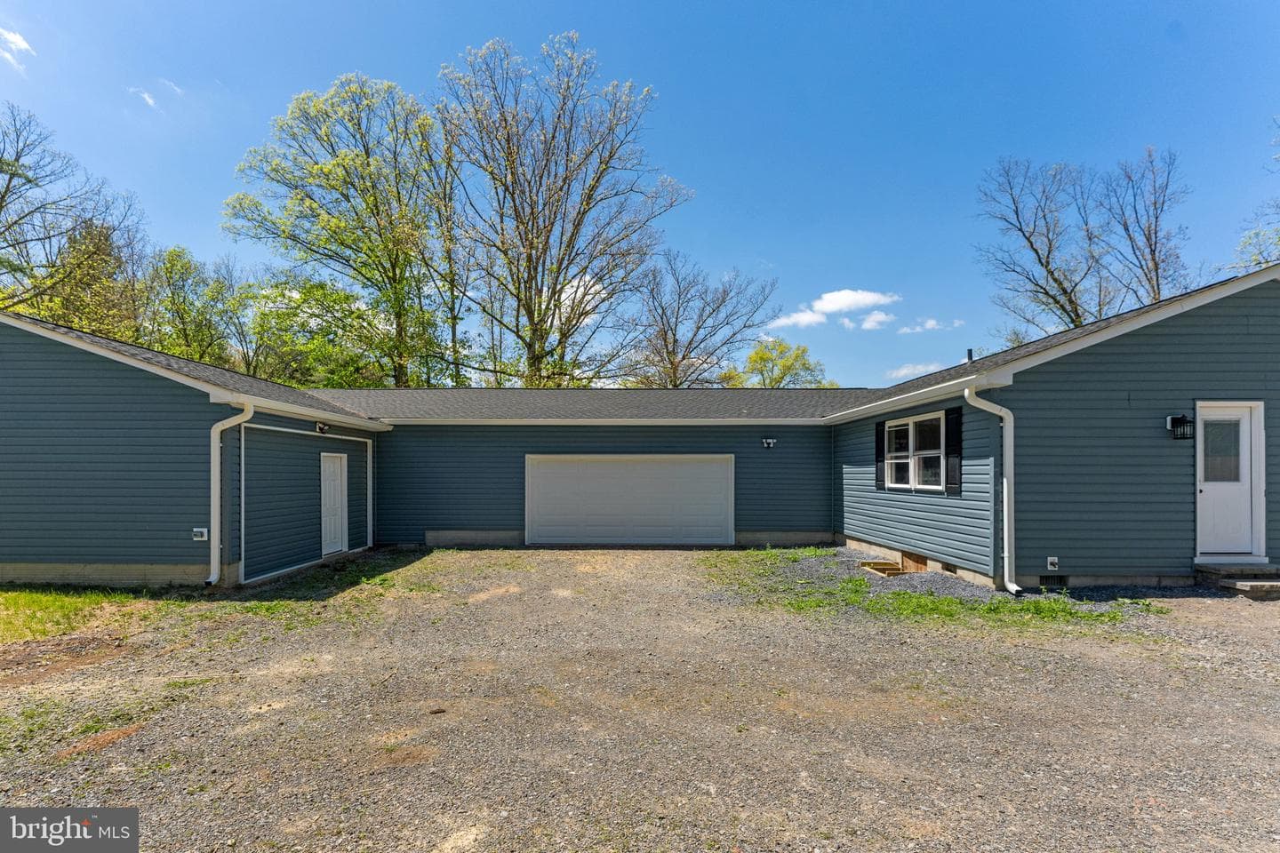 83 Autumn Lane photo 41