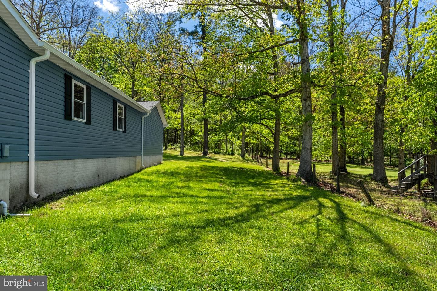 83 Autumn Lane photo 45