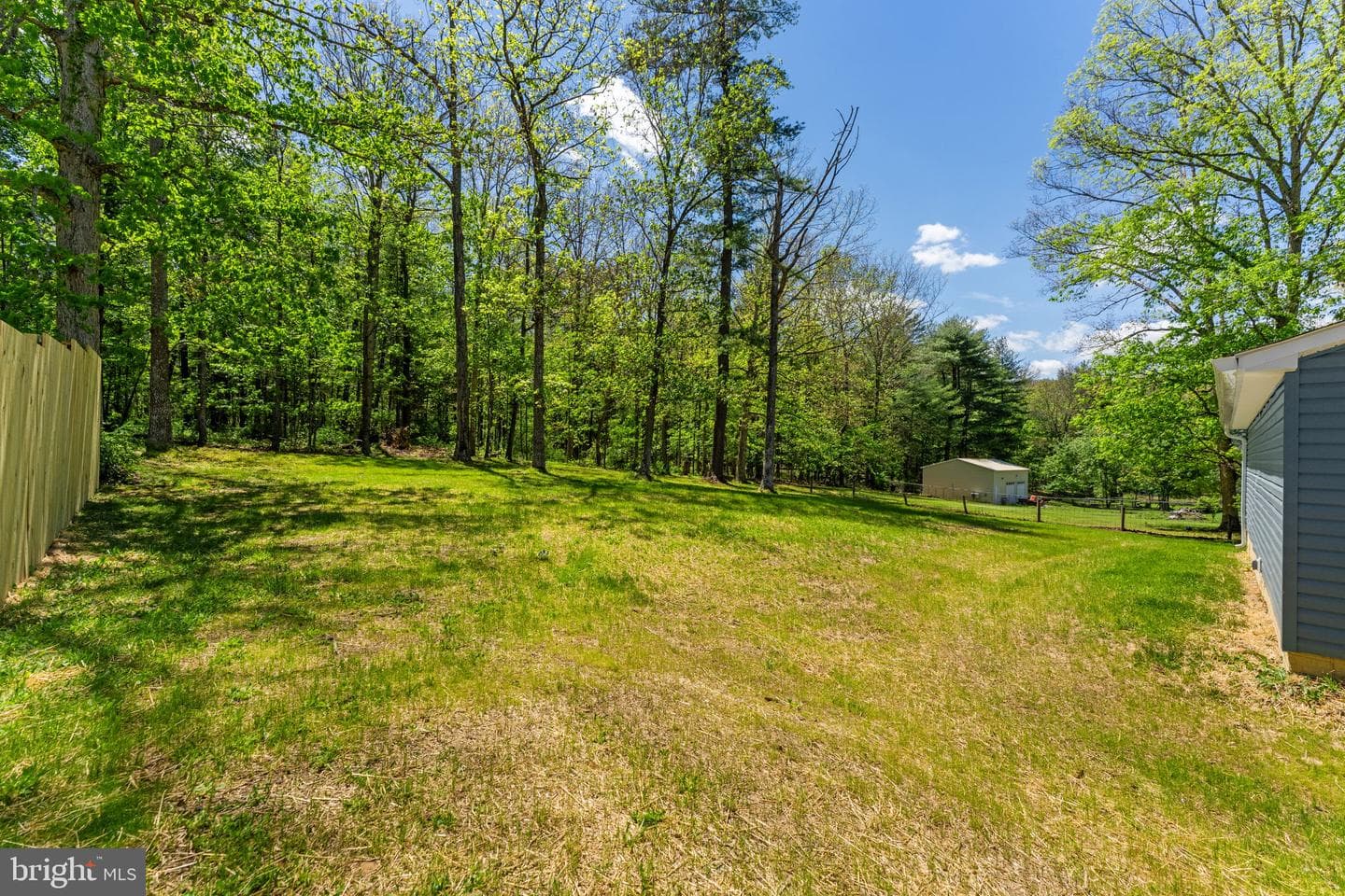 83 Autumn Lane photo 48