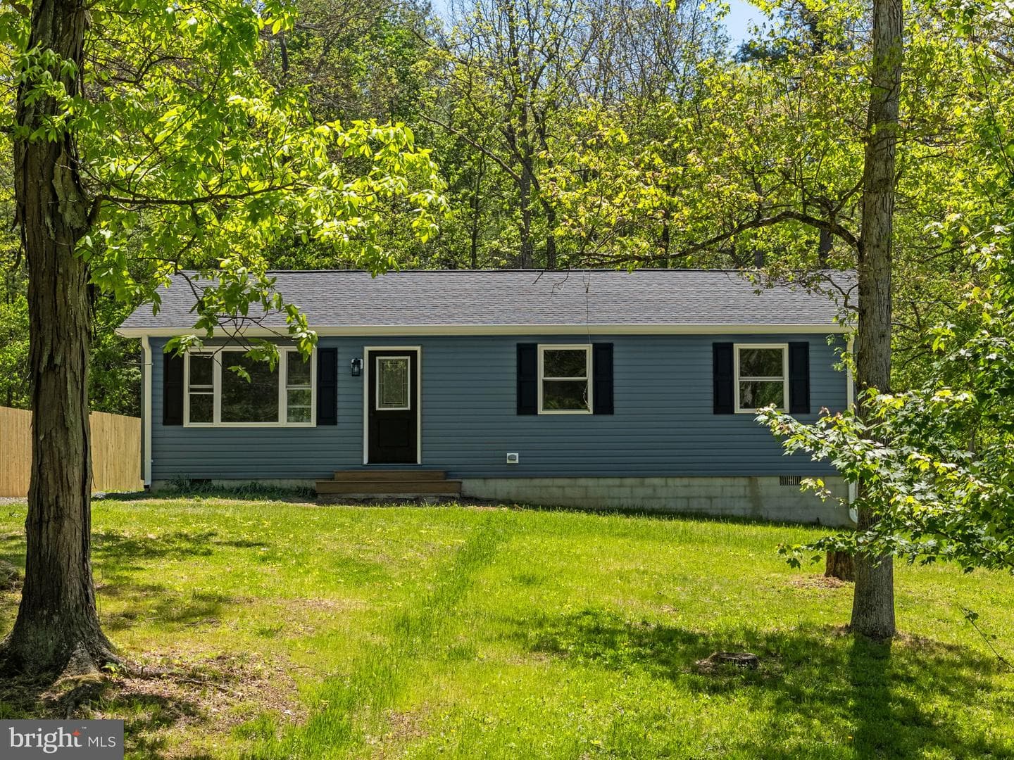 83 Autumn Lane photo 49