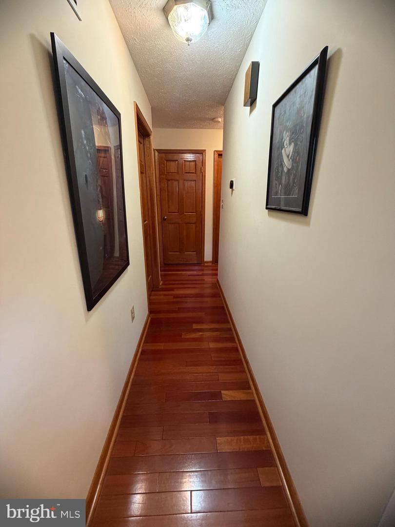 945 White Oak Trl photo 12