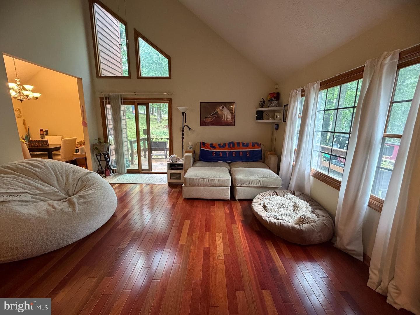945 White Oak Trl photo 9