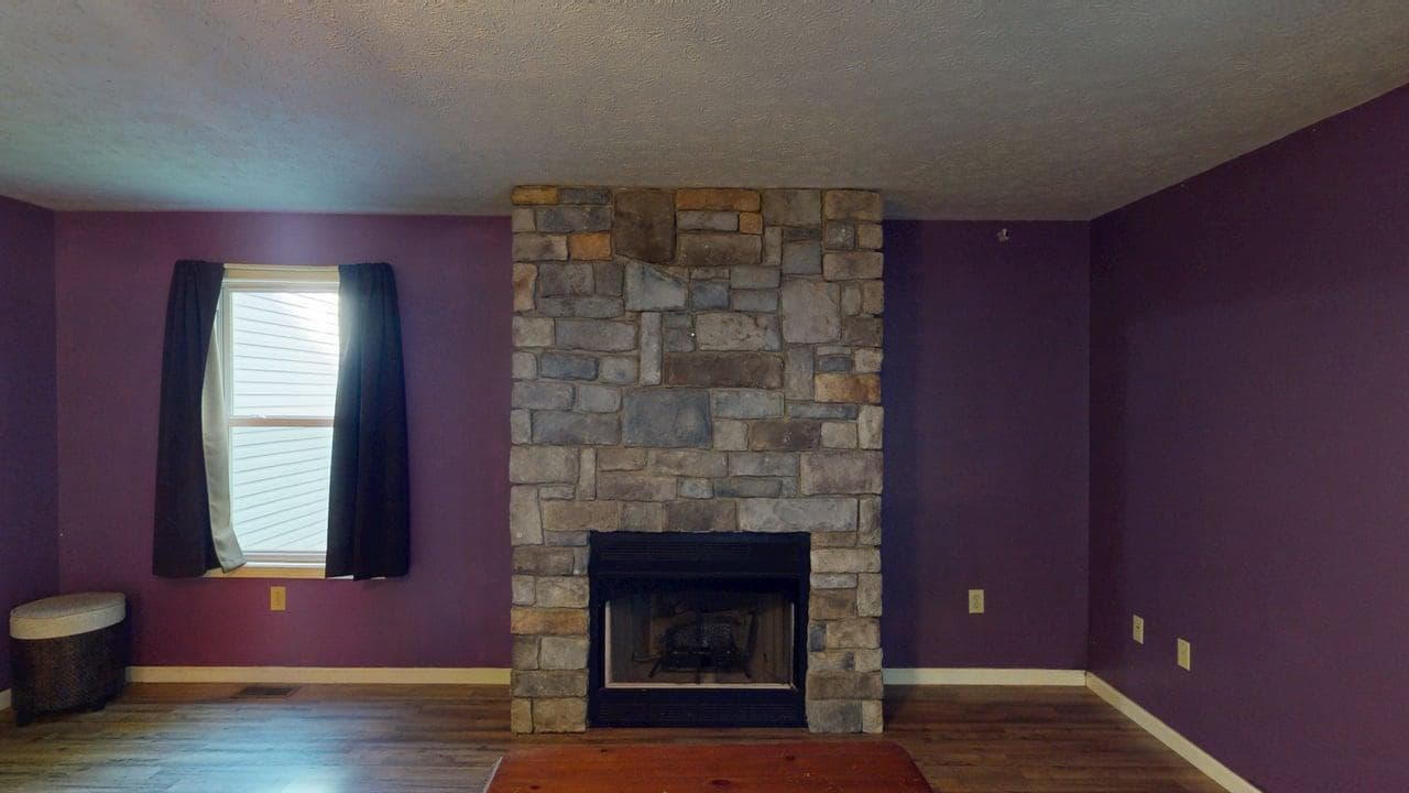 575 N River Highlands Rd photo 16