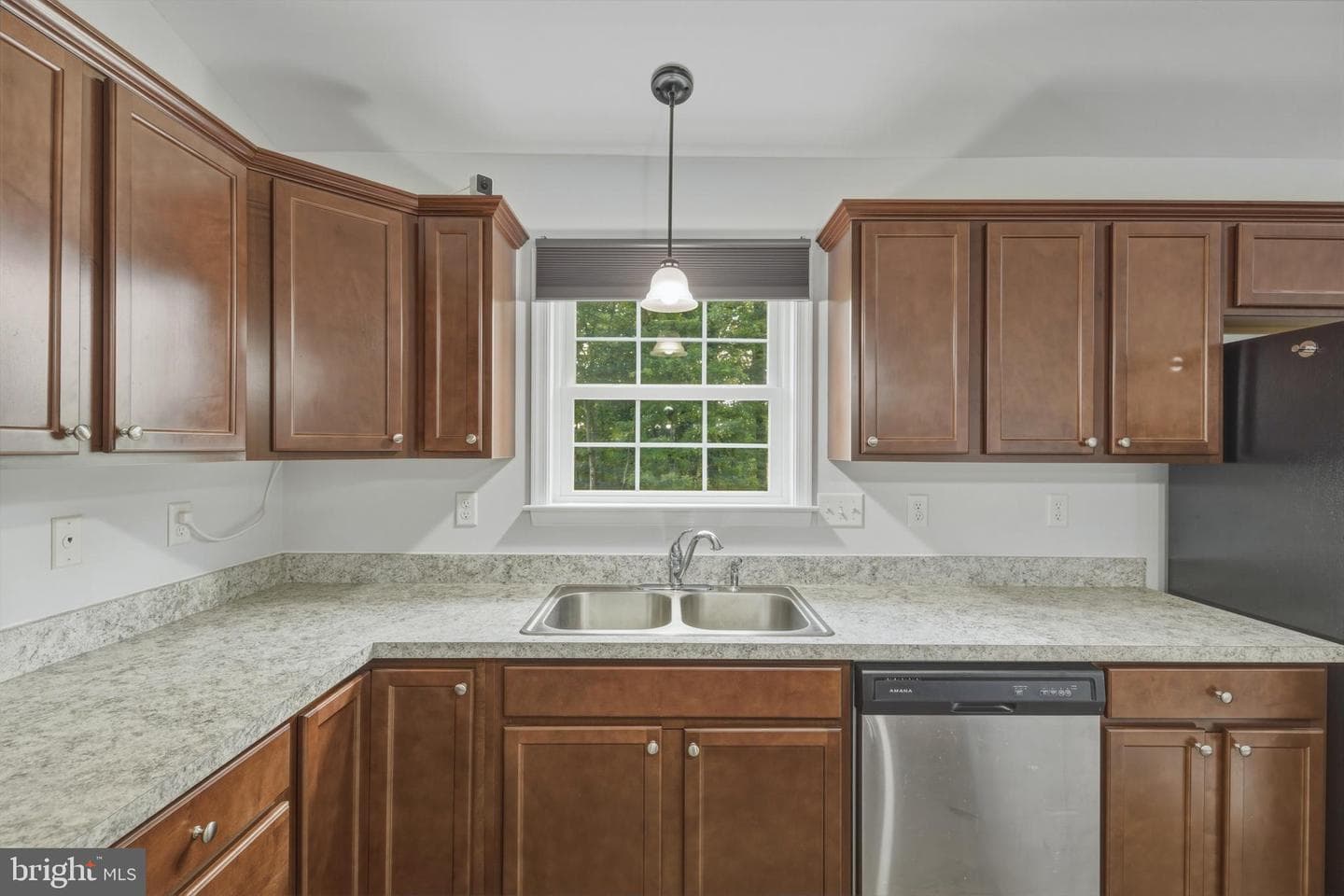 141 Hampshire House Drive photo 11