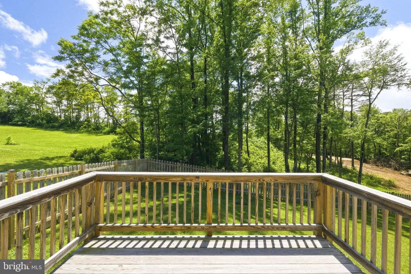 141 Hampshire House Drive photo 34