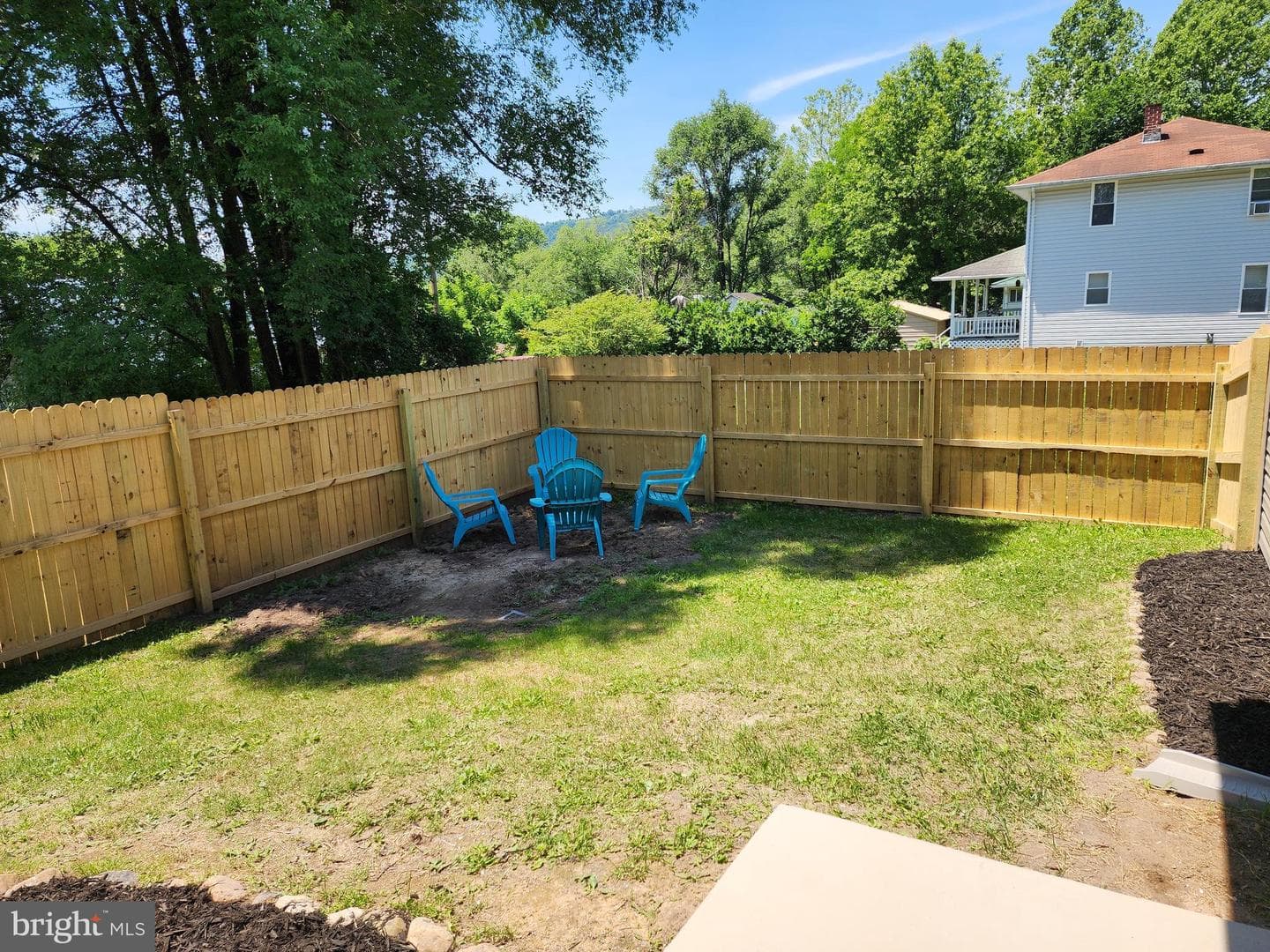 412 Everett Place photo 13