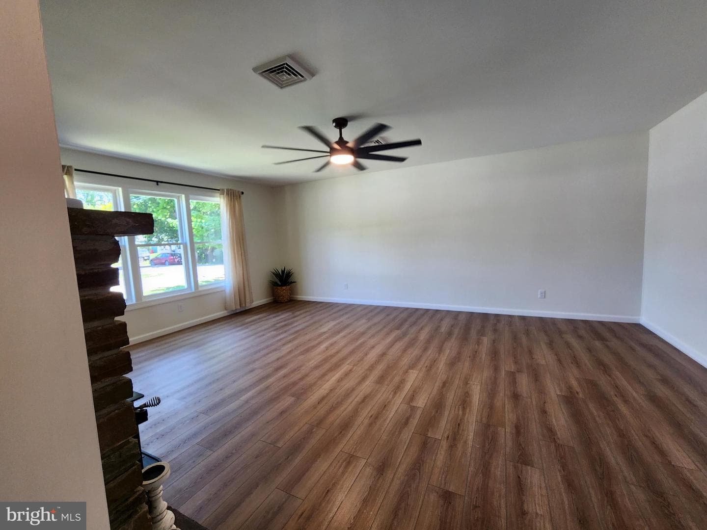 412 Everett Place photo 18