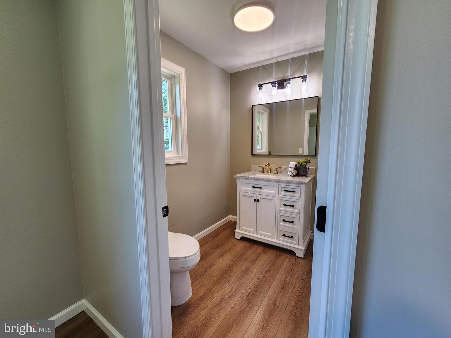 412 Everett Place photo 22