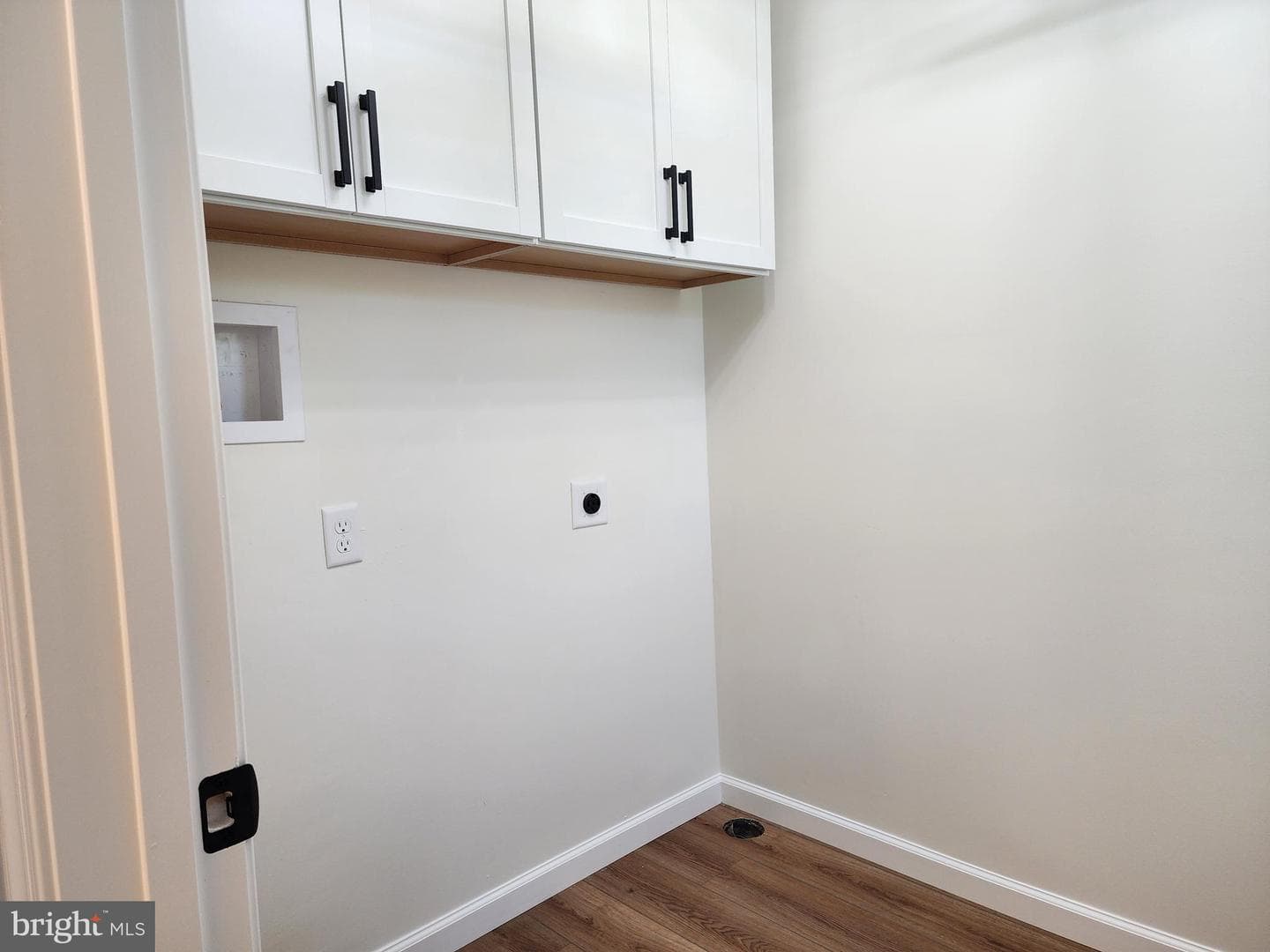 412 Everett Place photo 32