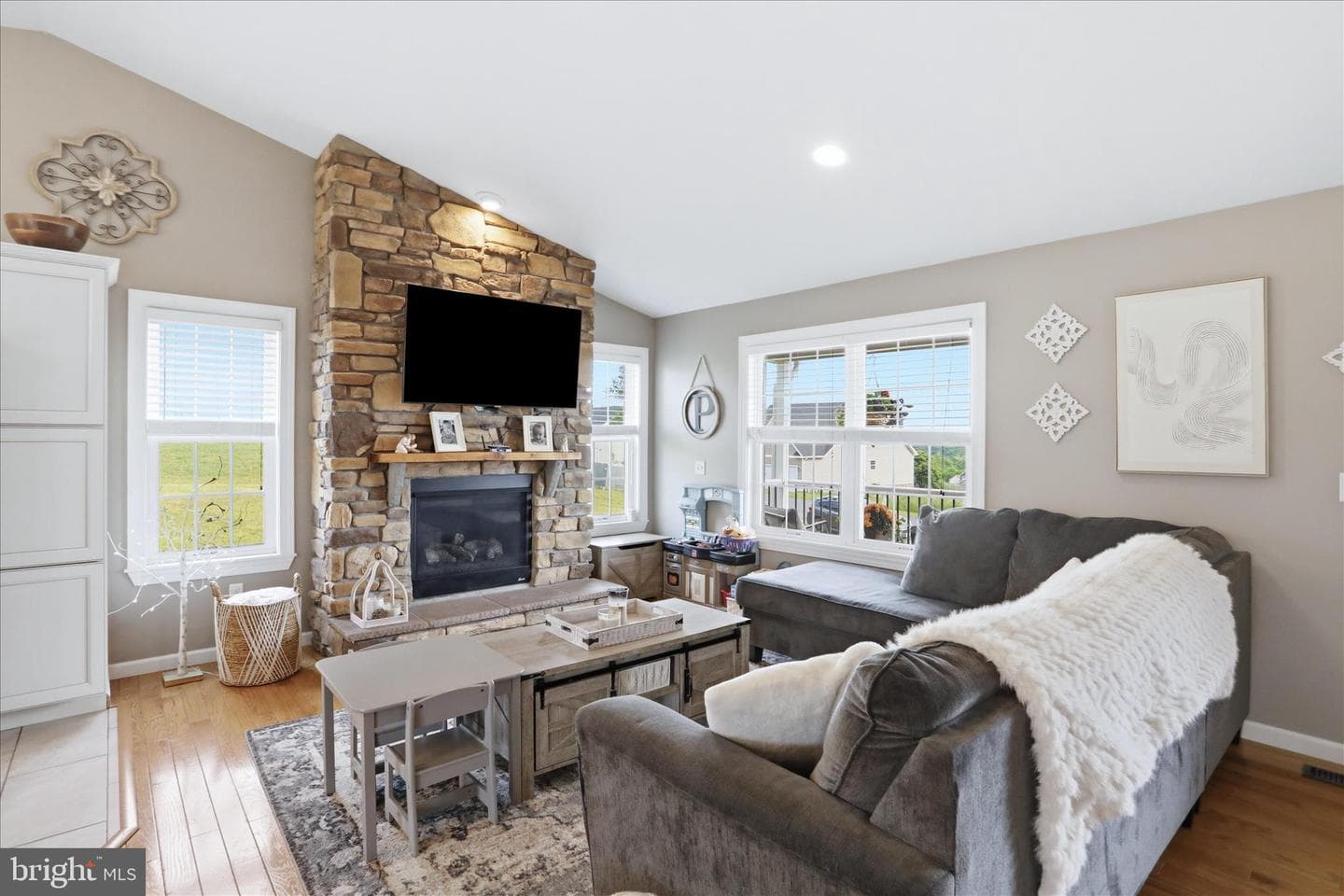 178 Autumn Drive photo 16
