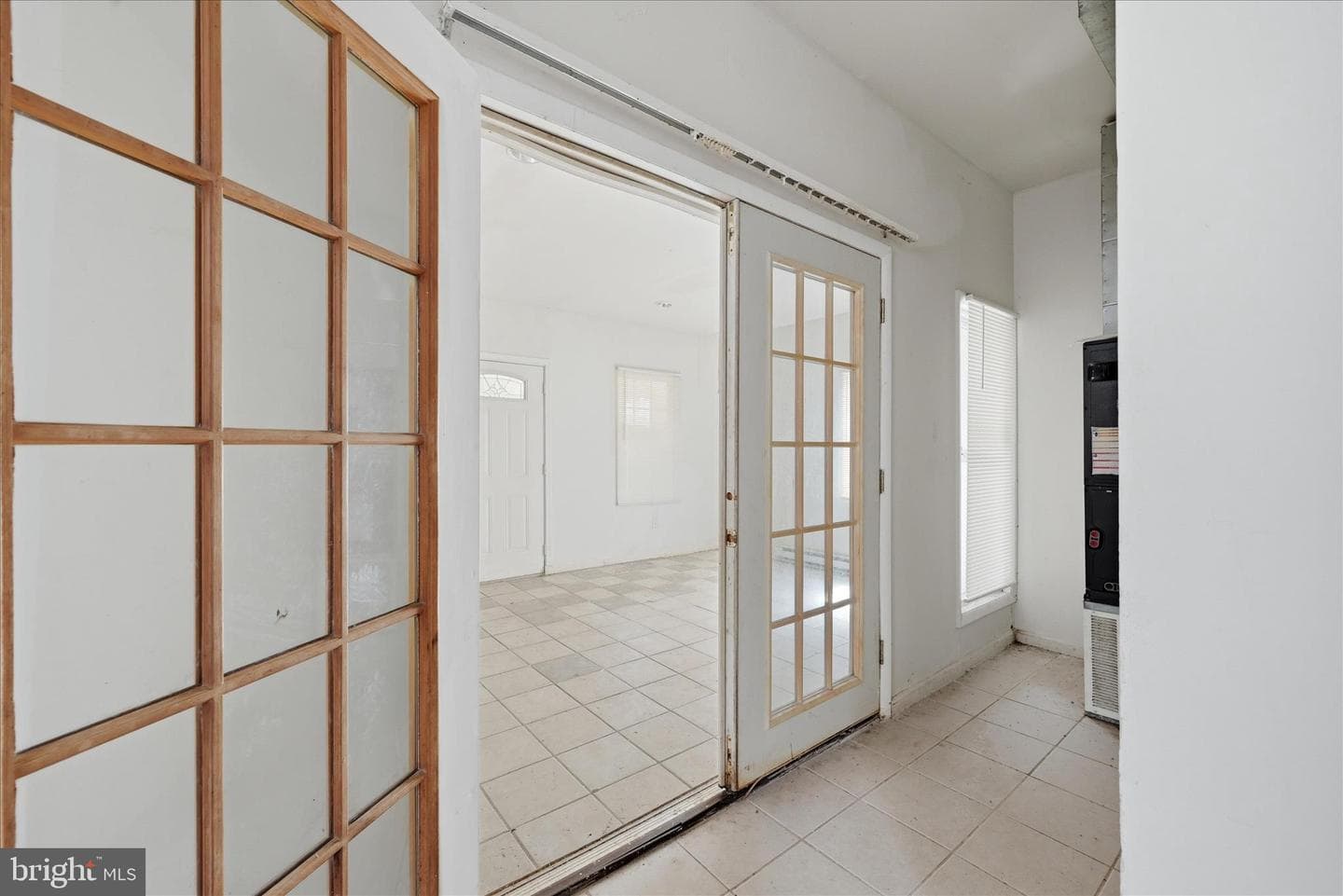 154 Blakes Way photo 11