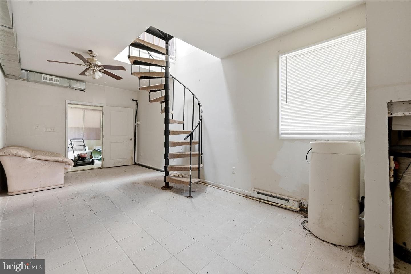 154 Blakes Way photo 15