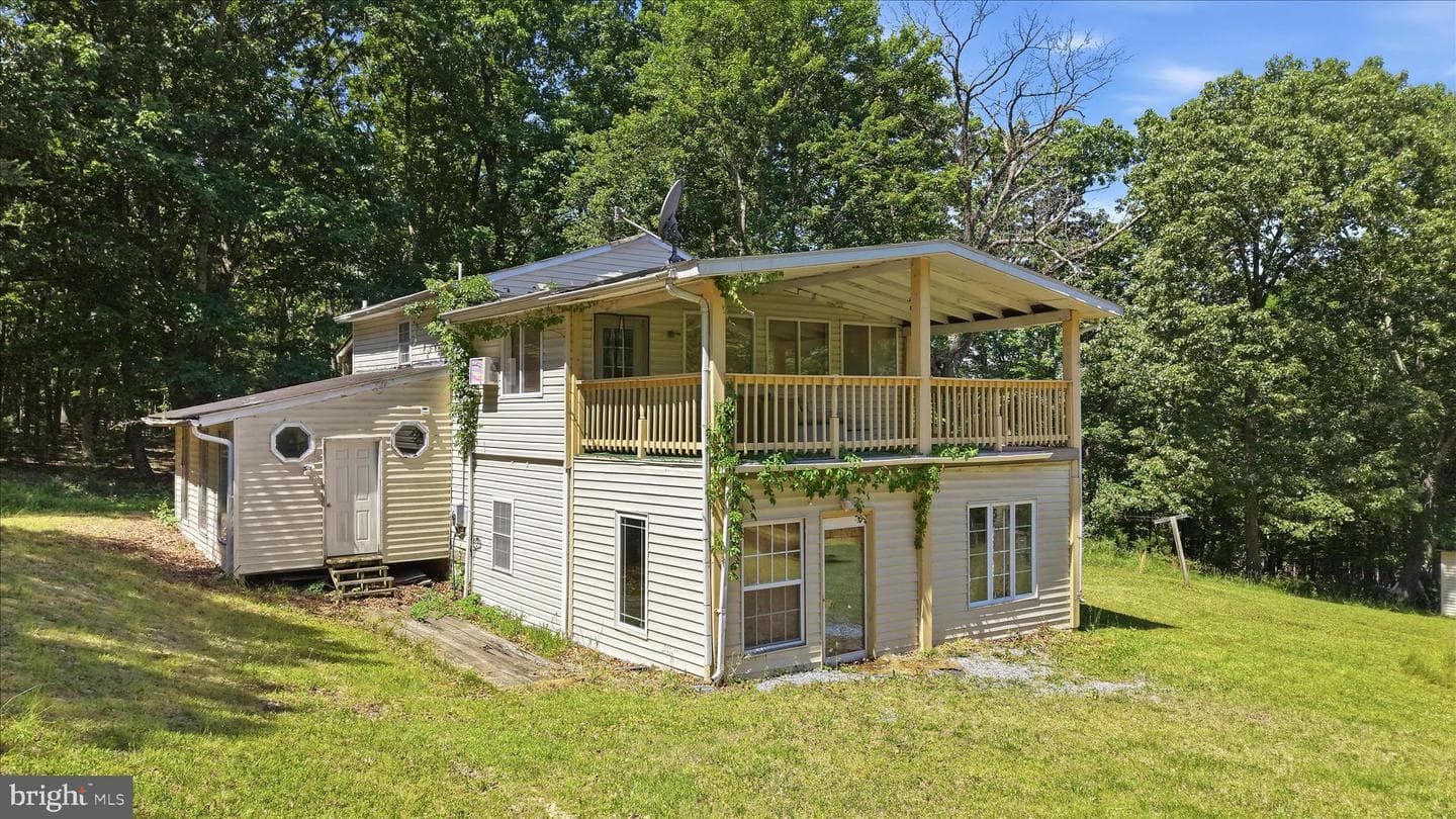 154 Blakes Way photo 45