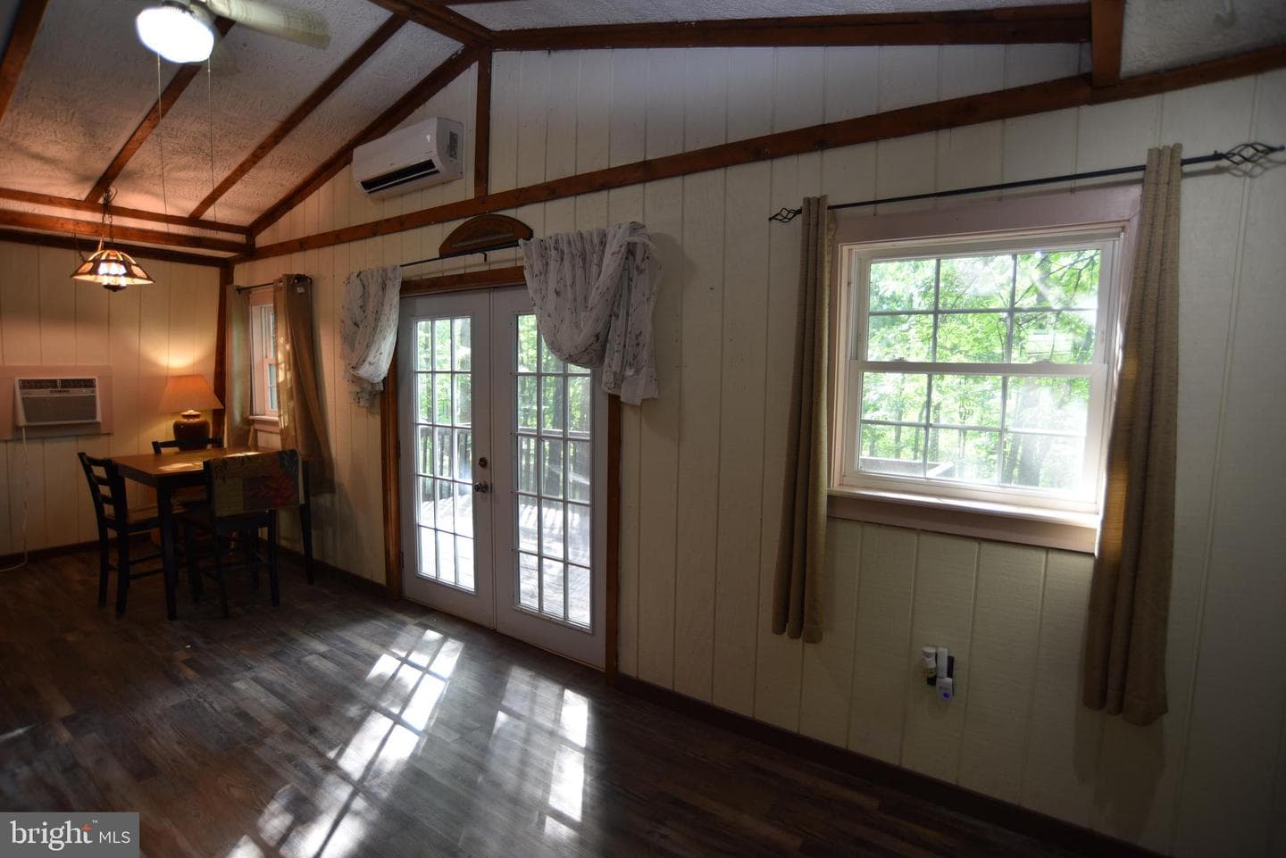 586 Cardinal View Road photo 13