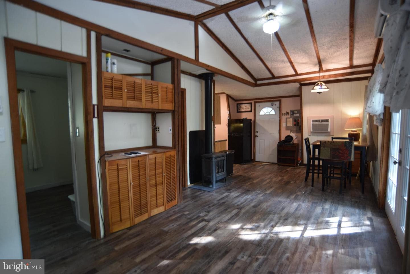 586 Cardinal View Road photo 14