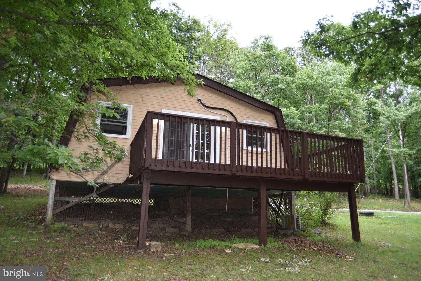 586 Cardinal View Road photo 4