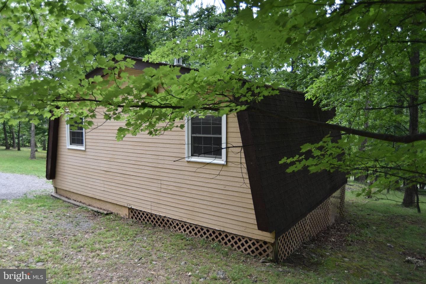 586 Cardinal View Road photo 5