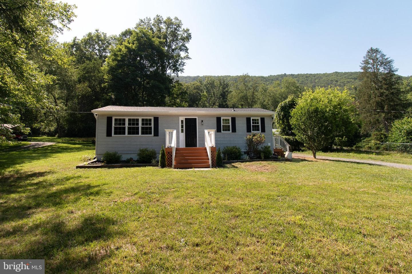 8922 Carpers Pike, Yellow Spring