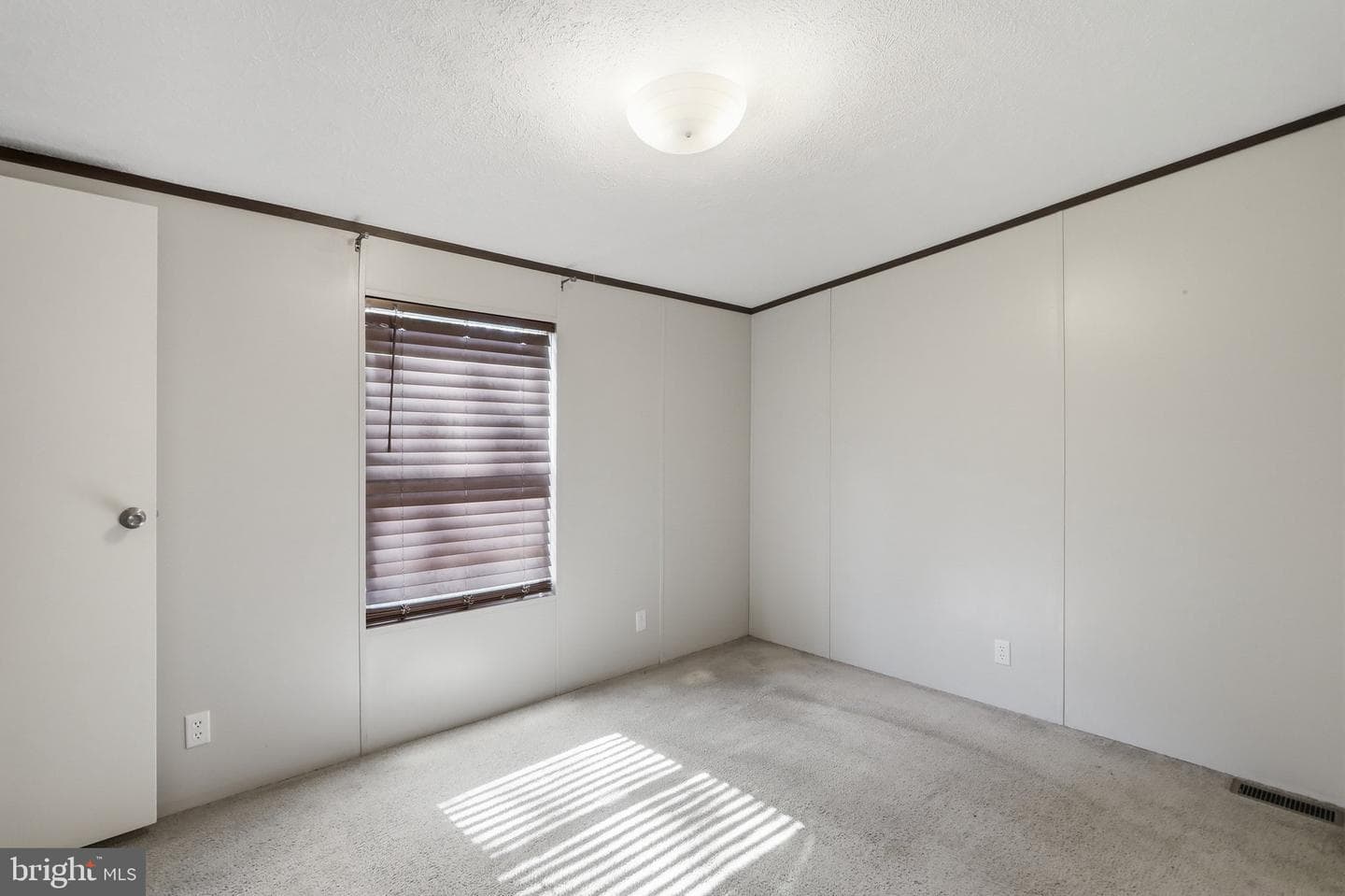 1355 Sandy Hollow Road photo 19