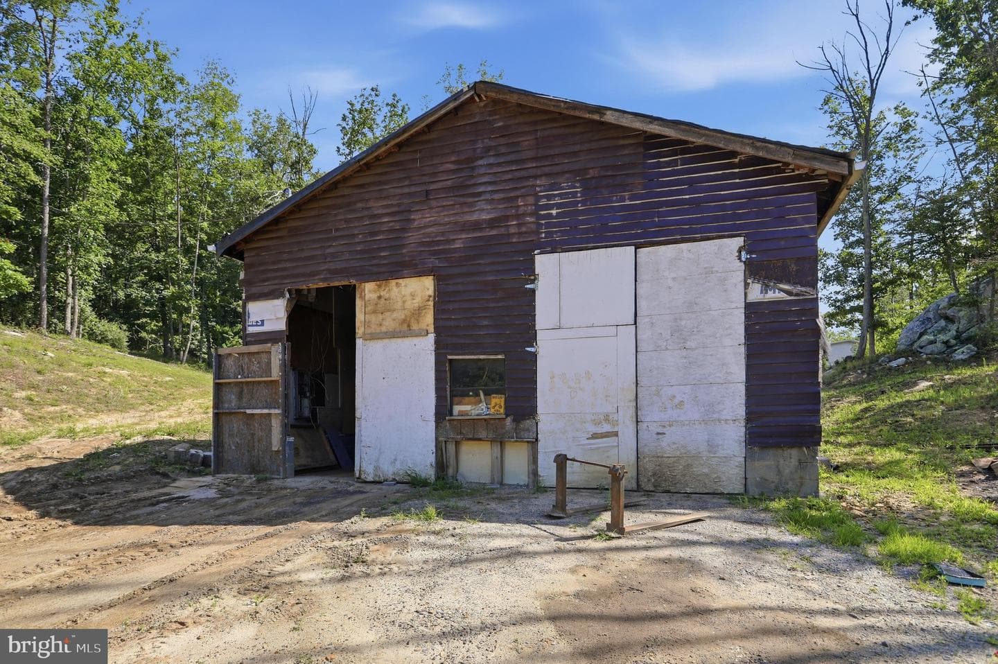 1355 Sandy Hollow Road photo 33