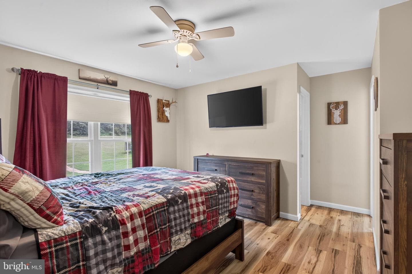 86 Hampshire House Drive photo 13