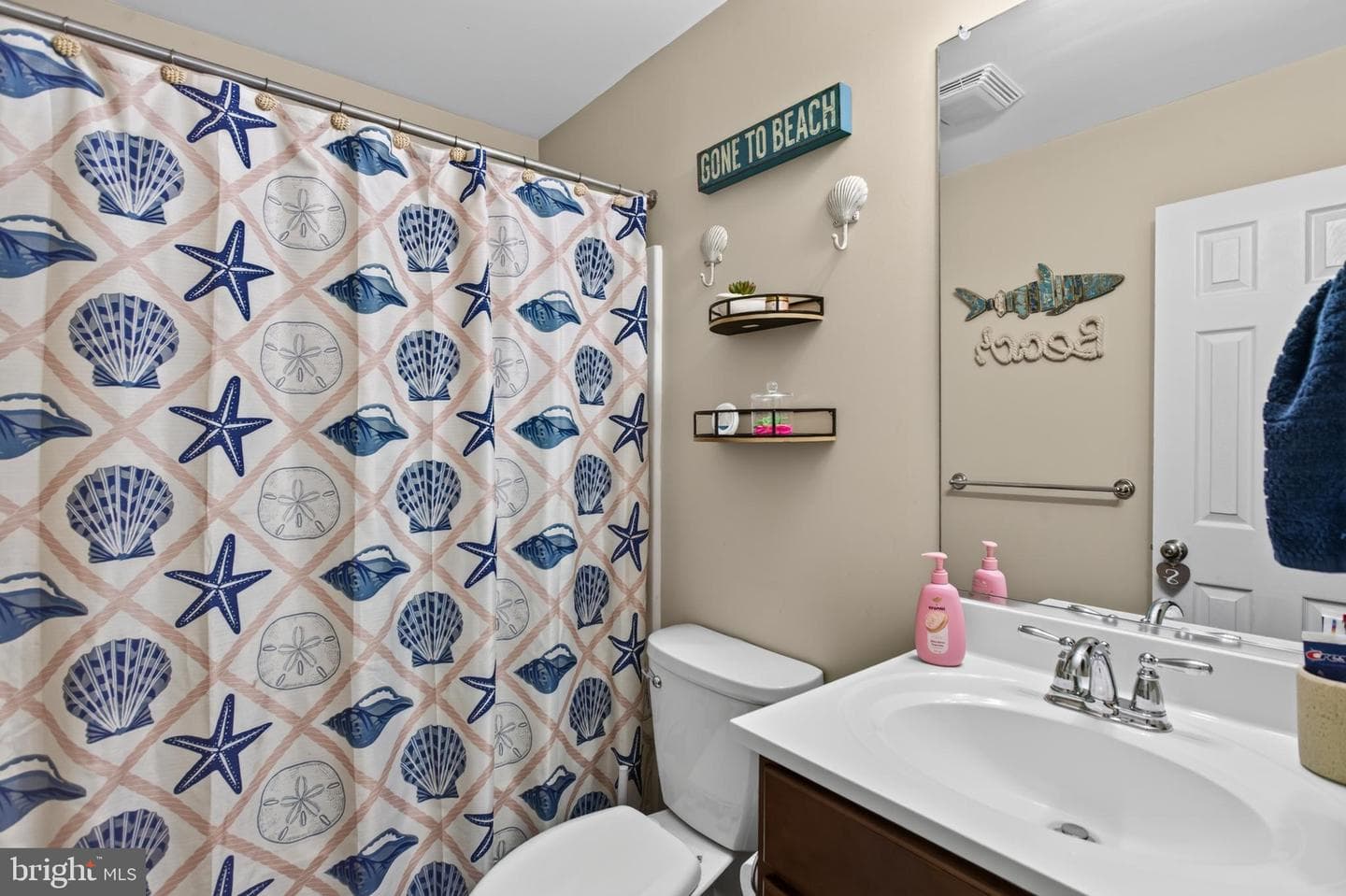86 Hampshire House Drive photo 21