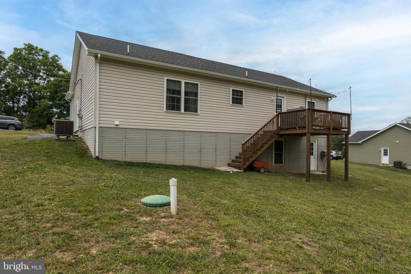 86 Hampshire House Drive photo 31