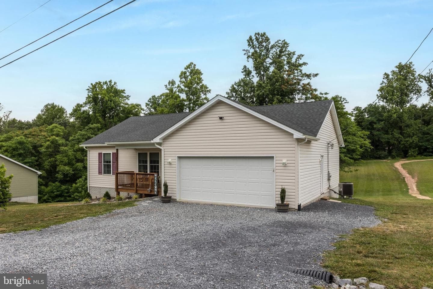86 Hampshire House Drive photo 35