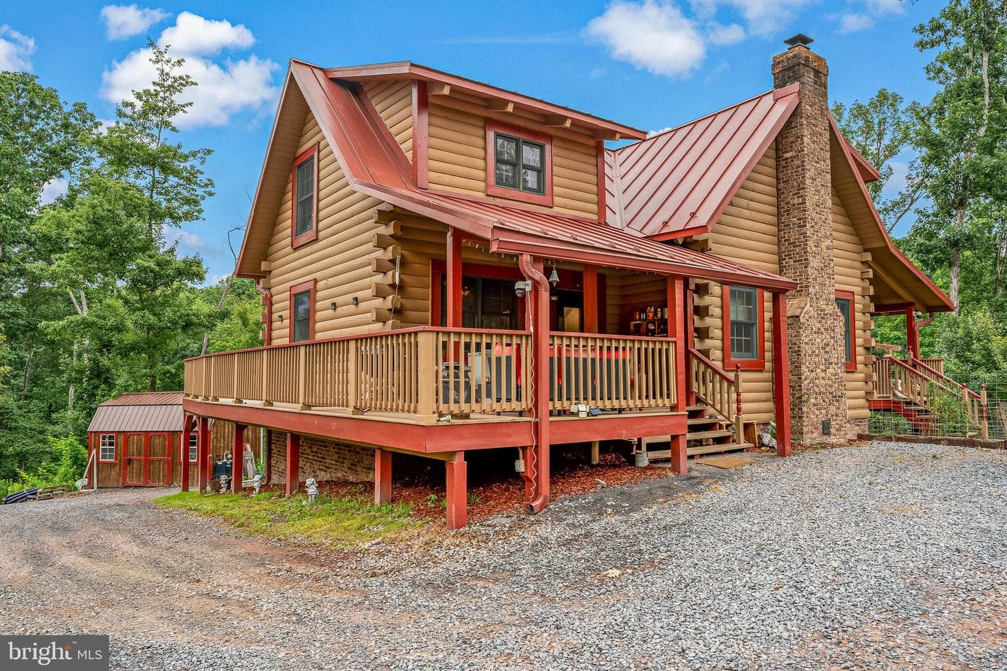 1305 Whispering Pines Road, Slanesville