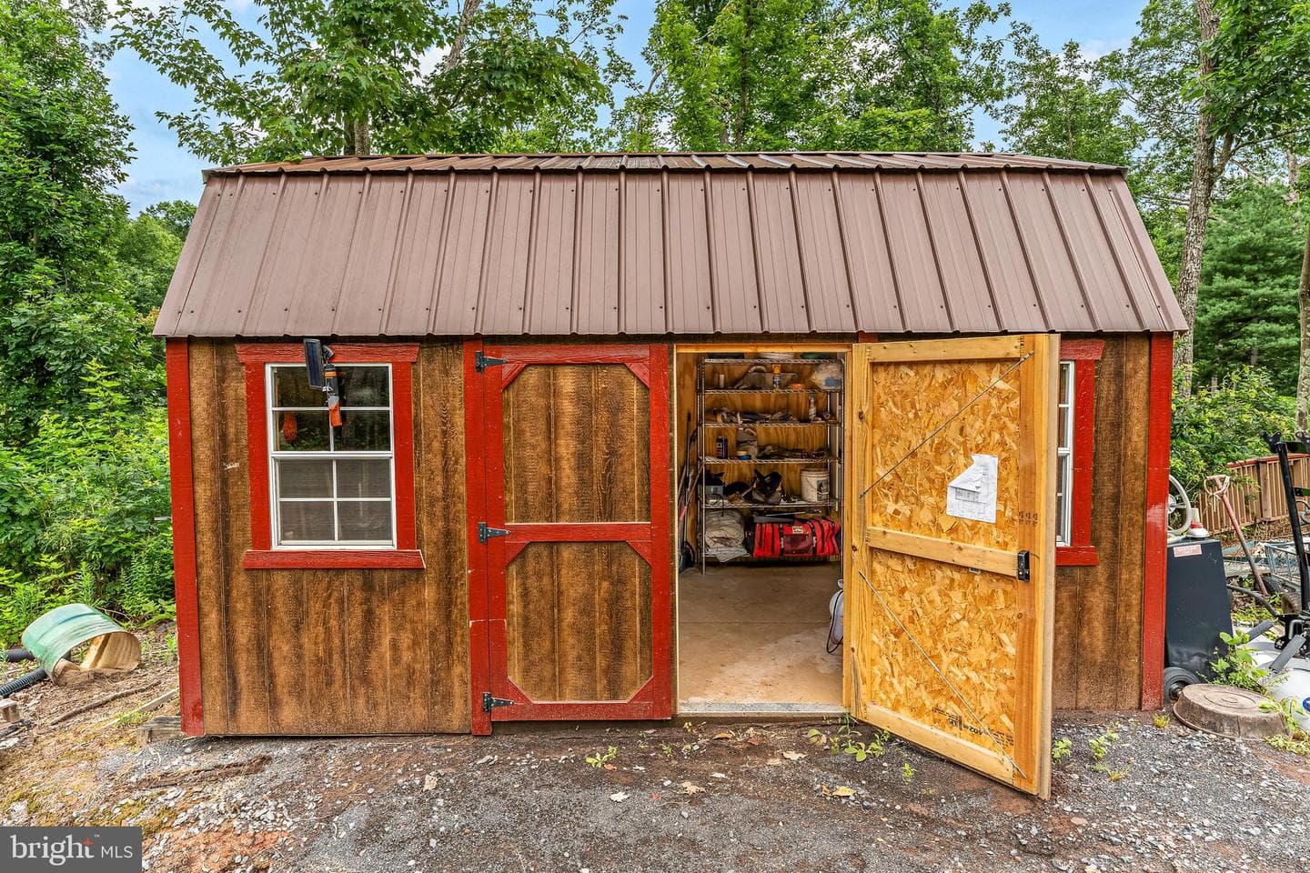1305 Whispering Pines Road photo 4