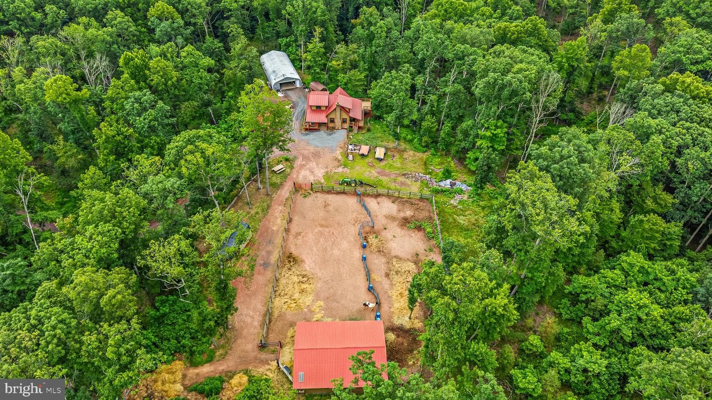 1305 Whispering Pines Road photo 56