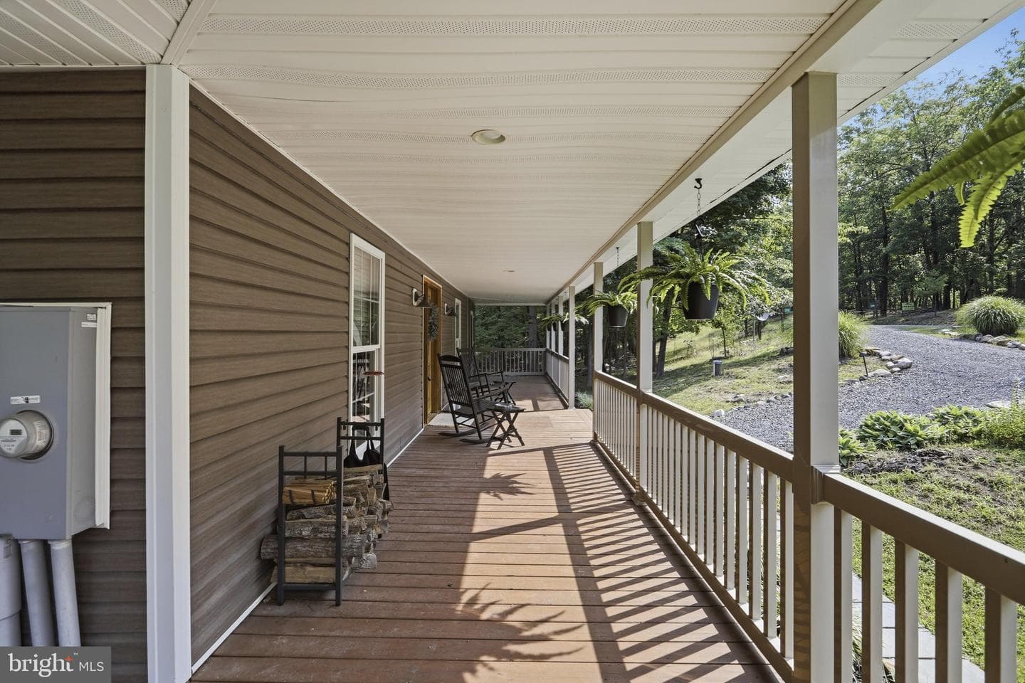 370 Hemlock Court photo 39