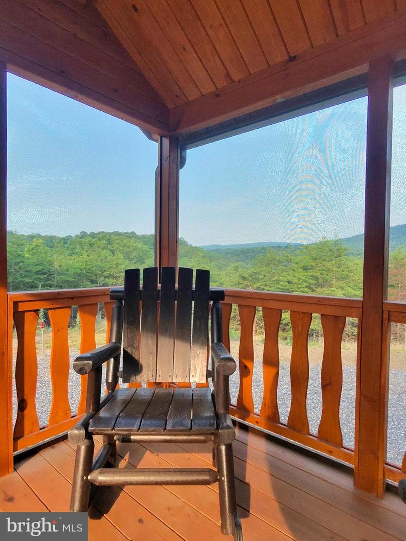 3300 Foxes Hollow Road photo 18