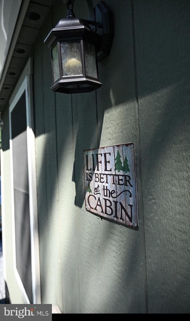 502 White Pine Lane, Capon Bridge