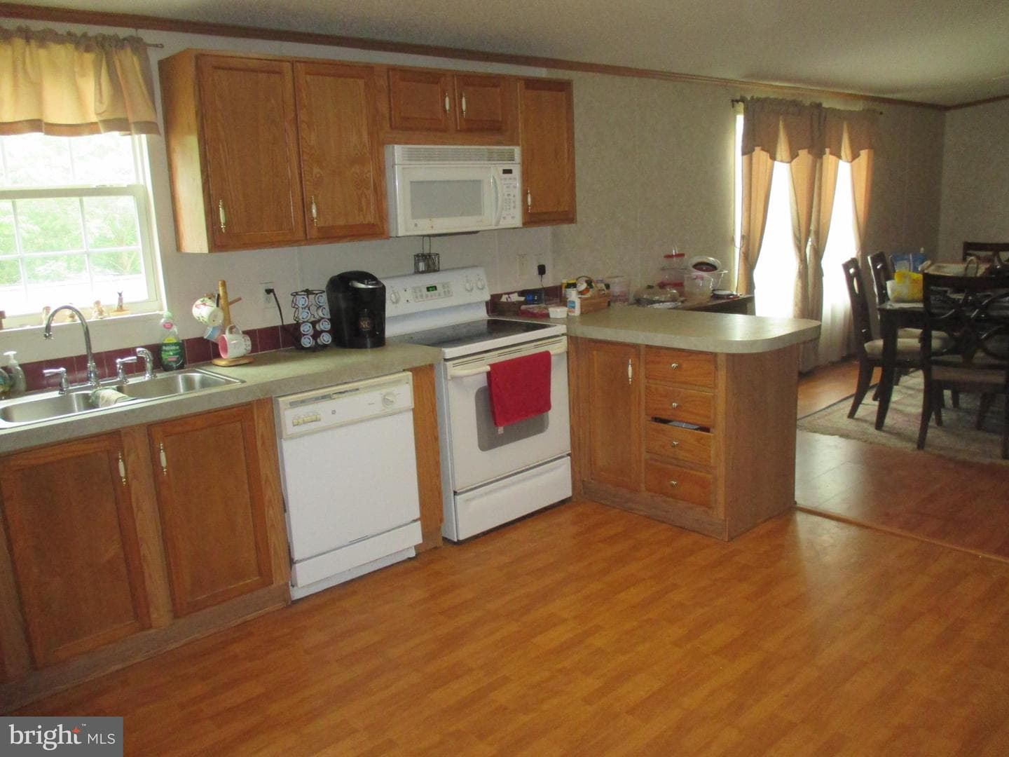 390 Spirit Lane photo 13