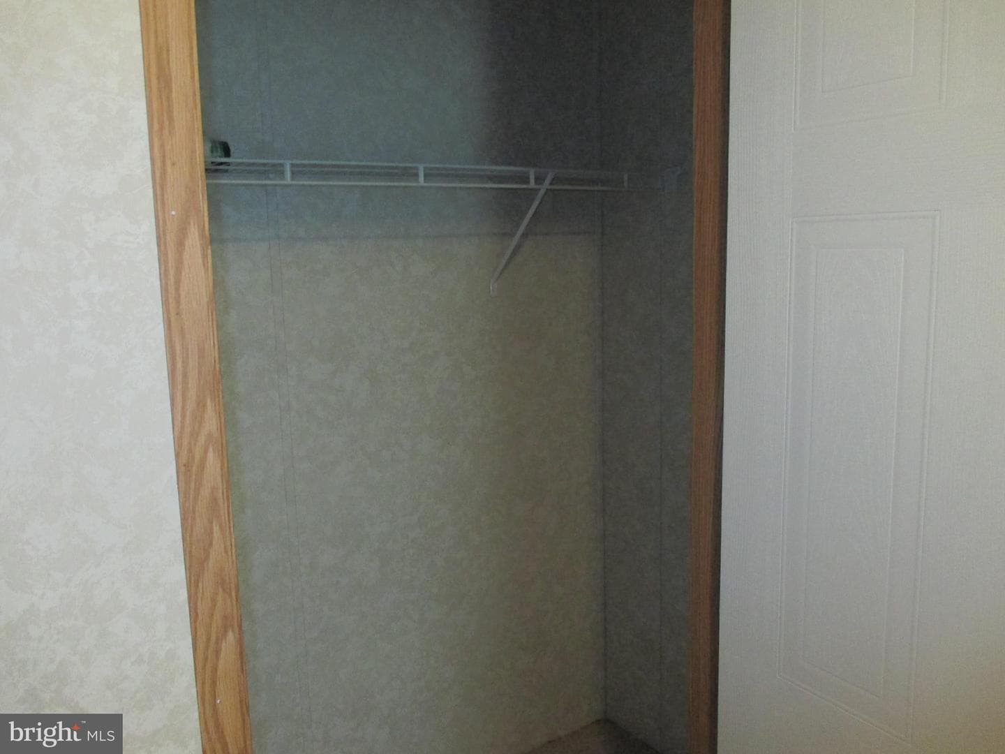 390 Spirit Lane photo 25