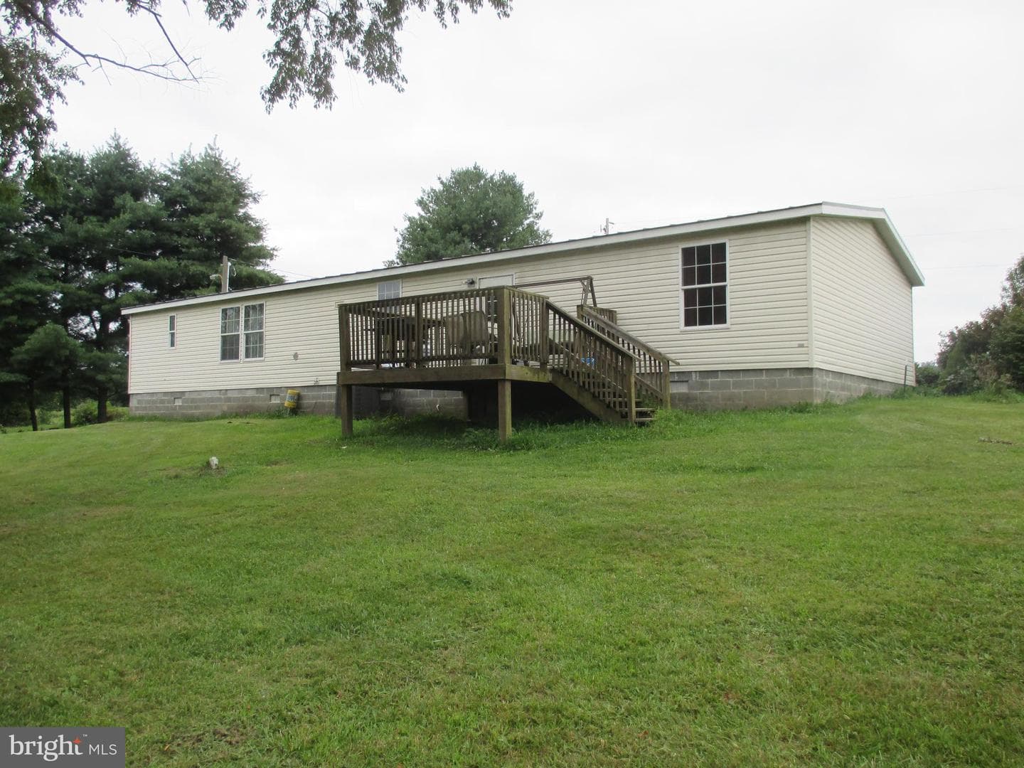 390 Spirit Lane photo 9
