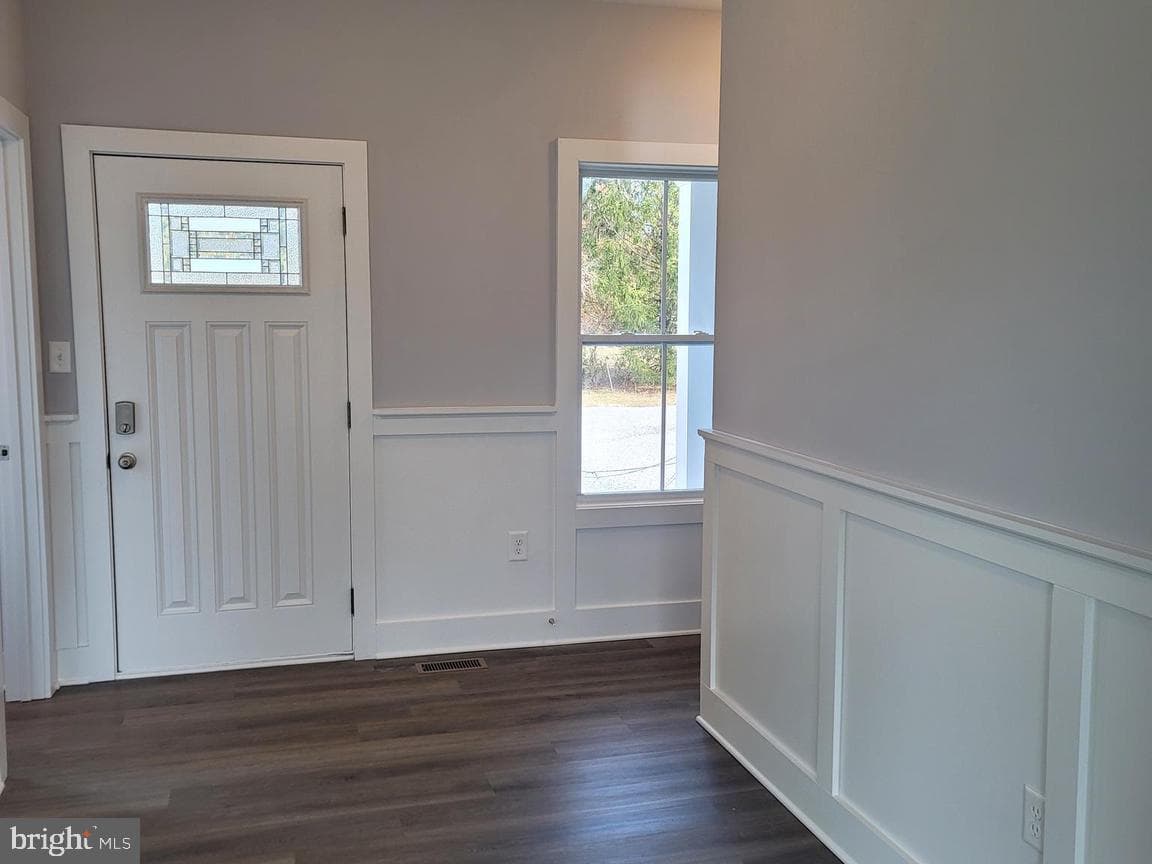 149 Pleasant Acres Court photo 3