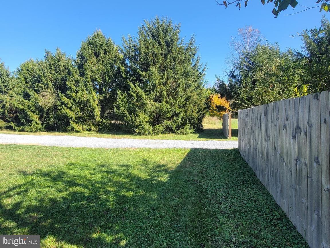 149 Pleasant Acres Court photo 42