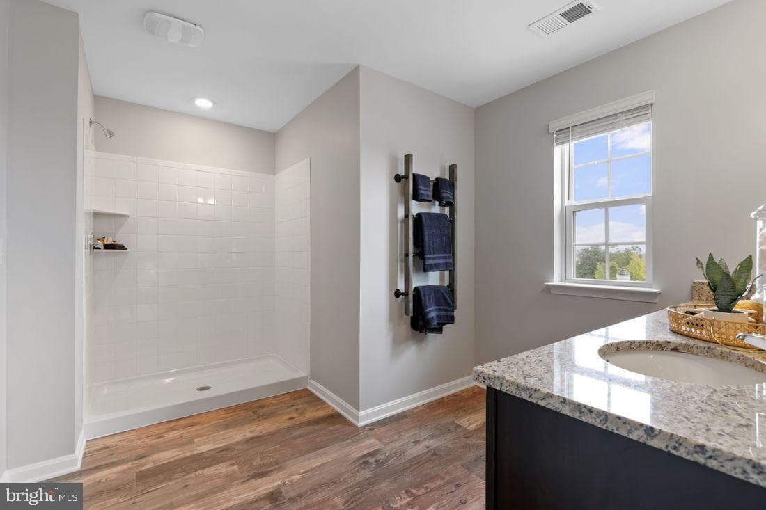 34 Clifton Terrace photo 19