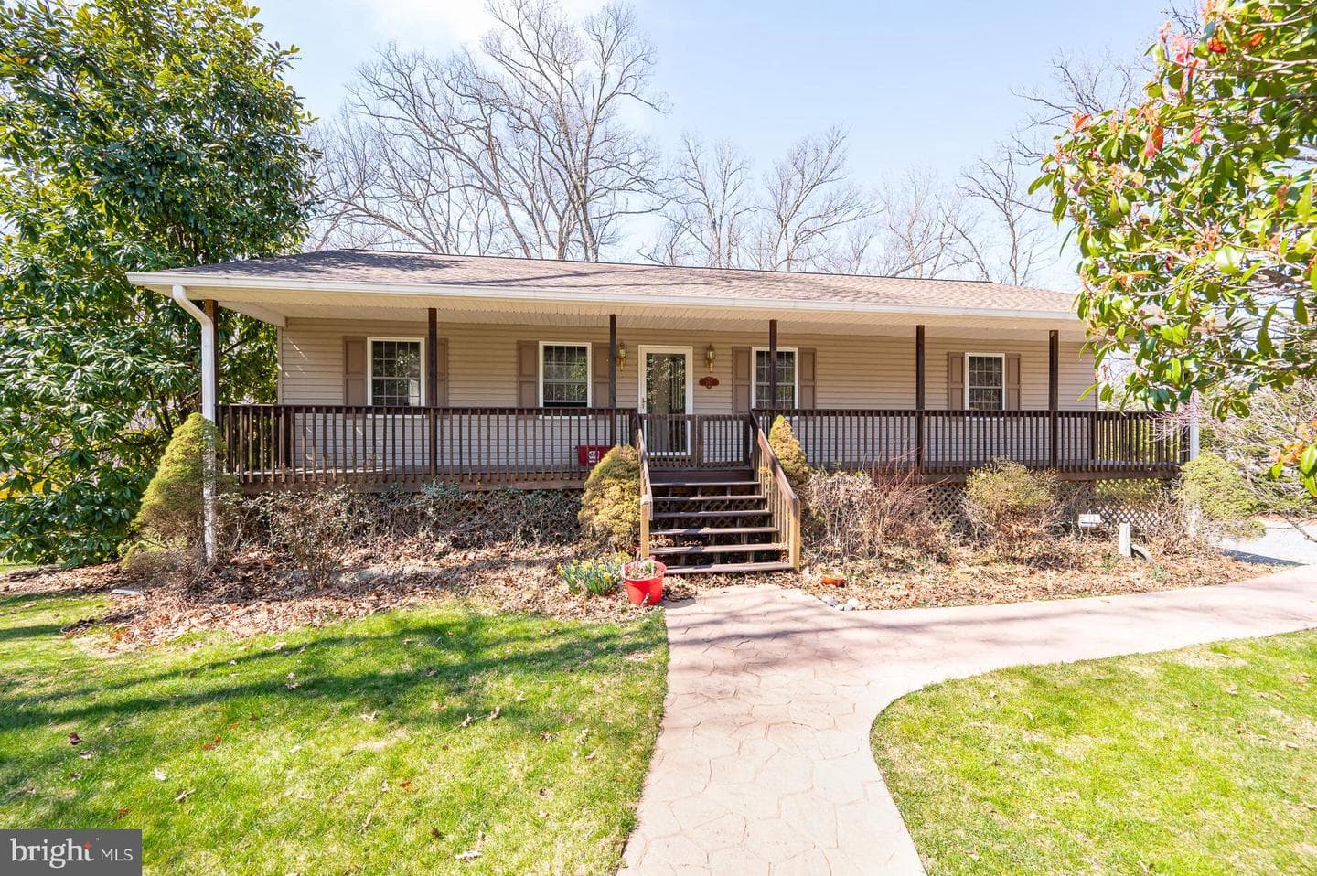 287 Sawyer Drive photo 3