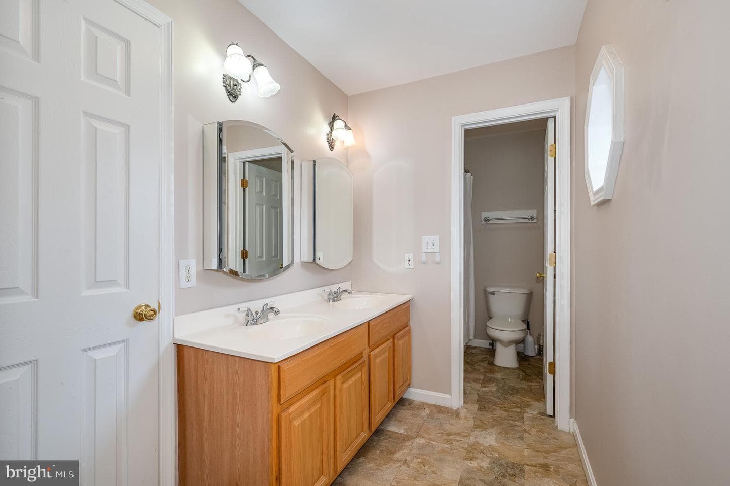 287 Sawyer Drive photo 33