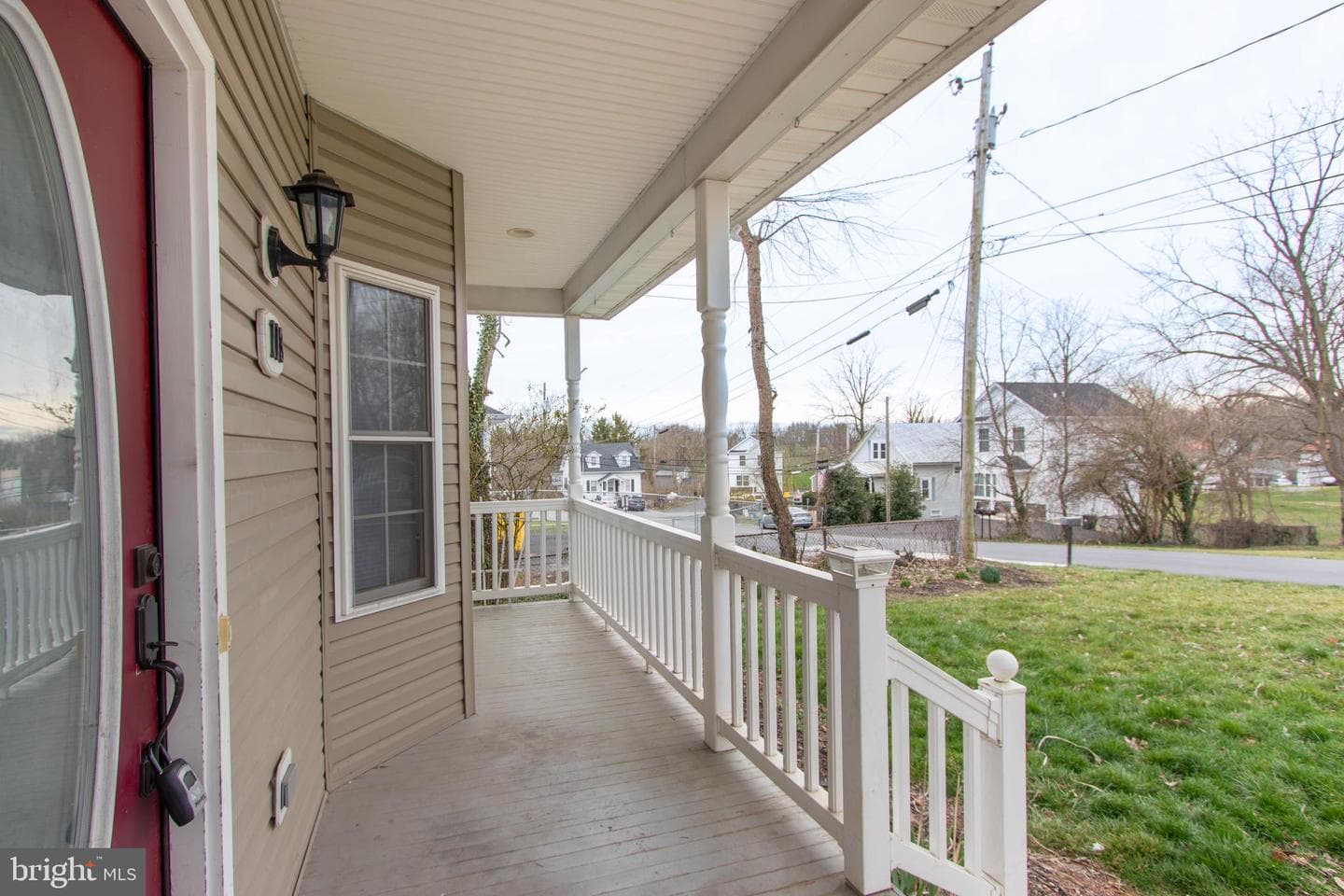 113 Maple Avenue photo 4