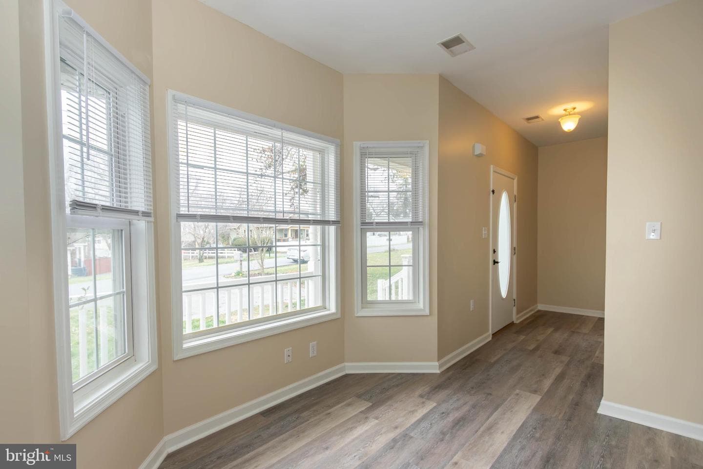 113 Maple Avenue photo 7